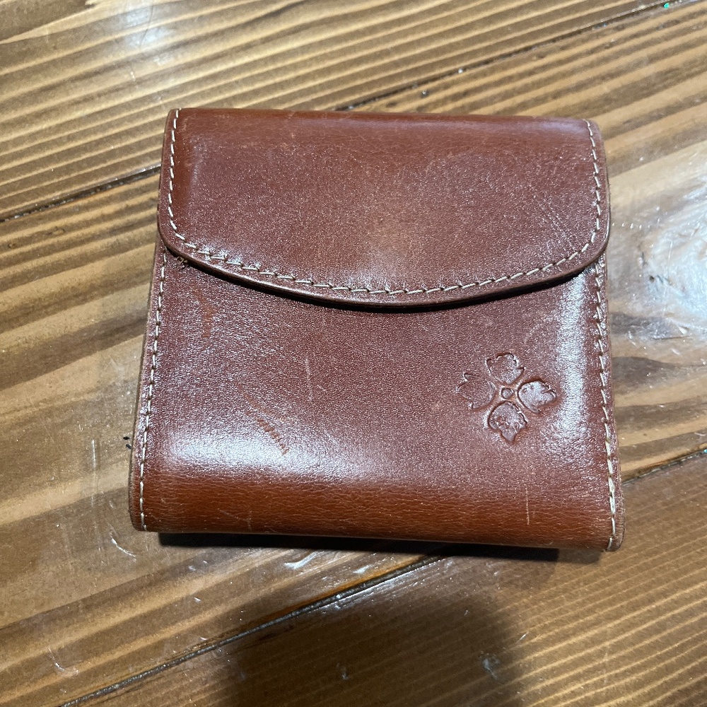 Patricia Nash wallet